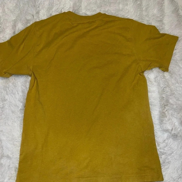 Mens Yellow Loose Fit Carhartt Pocket Tee size Medium Work Short - Picture 5 of 5